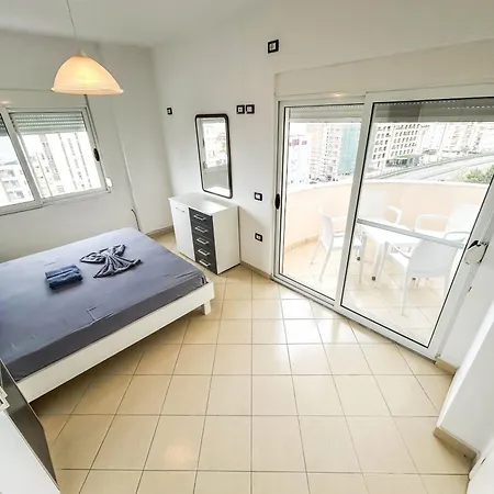 Absolute Oceanfront * Durrës